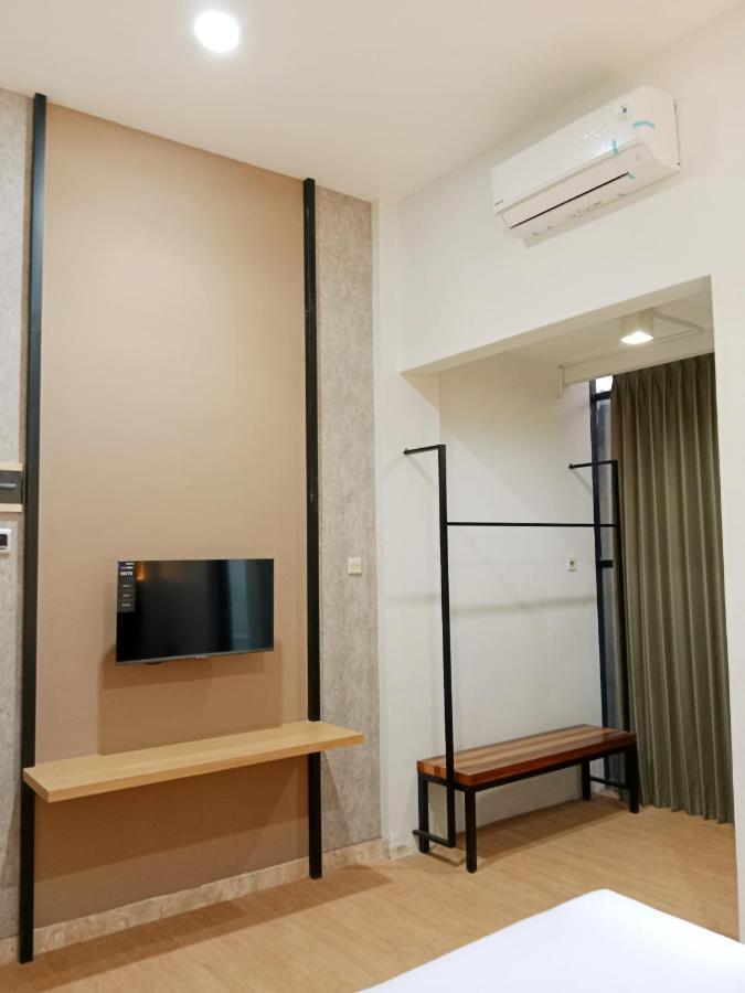 Andita Syariah Hotel Surabaja Zewnętrze zdjęcie