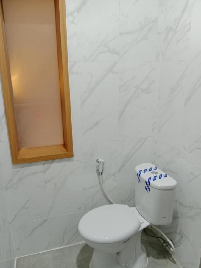 Andita Syariah Hotel Surabaja Zewnętrze zdjęcie