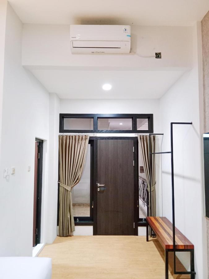 Andita Syariah Hotel Surabaja Zewnętrze zdjęcie