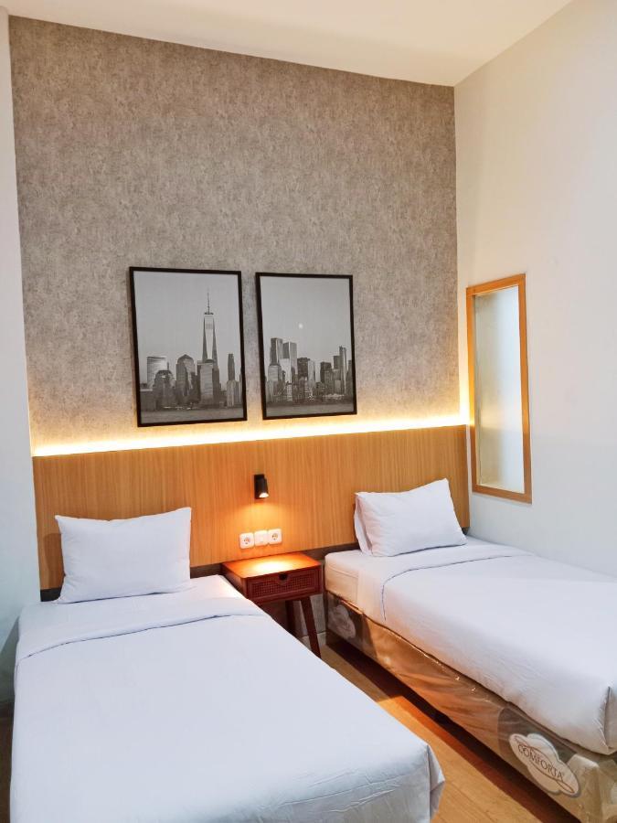 Andita Syariah Hotel Surabaja Zewnętrze zdjęcie