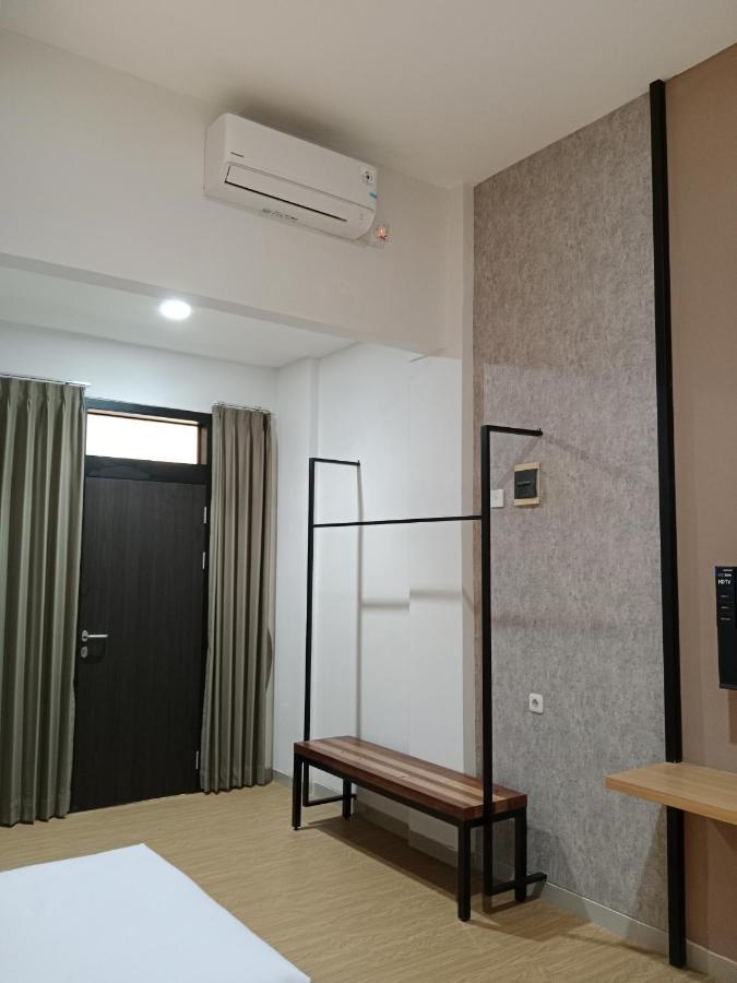 Andita Syariah Hotel Surabaja Zewnętrze zdjęcie